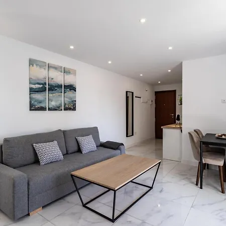 Apartment Sur Palmeras 12 *